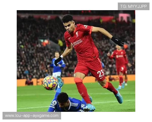 利物浦边路的高速推进最终换来制胜一球：速度、传中与团队协作的力量